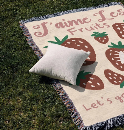 Strawberry Market Blanket